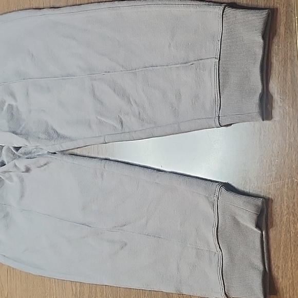 DKNY Jogger - Picture 6 of 10